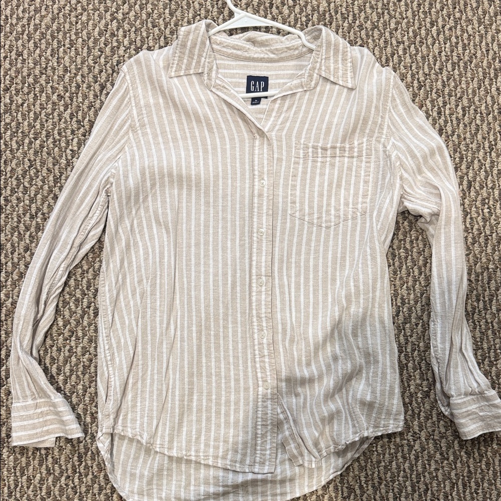 GAP Beige and White Striped Button-Up
